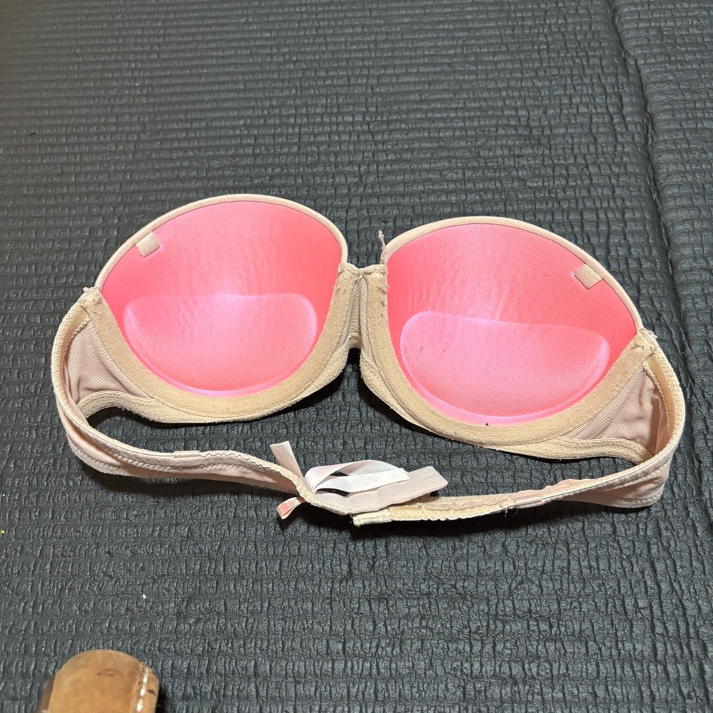 Lot of 2 strapless Pink by Victoria’s Secret 32a